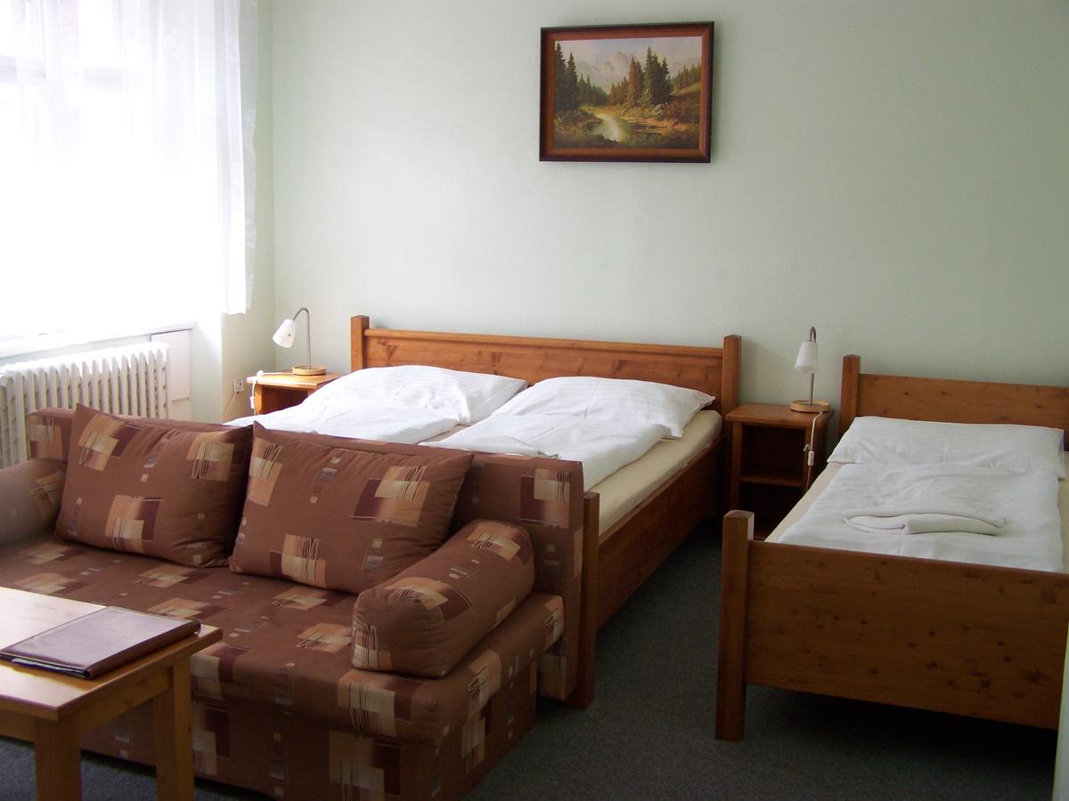 Hotel Pariz Jičín Rum bild