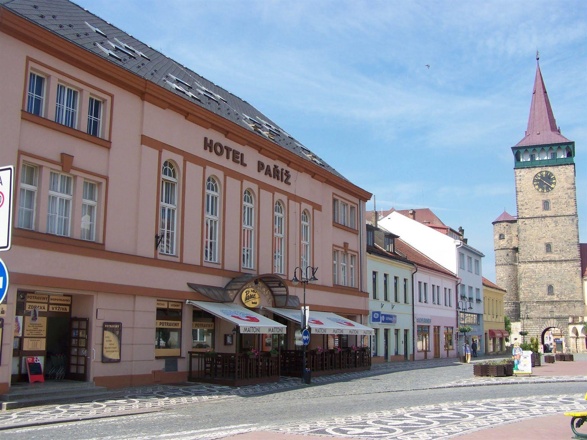 Hotel Pariz Jičín Exteriör bild